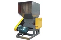 塑料粉碎機(jī)出現(xiàn)不下料應(yīng)當(dāng)如何處理？