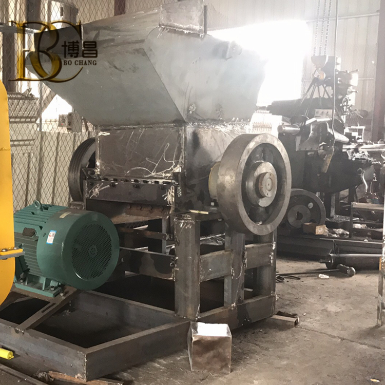 塑膠破碎機設(shè)備